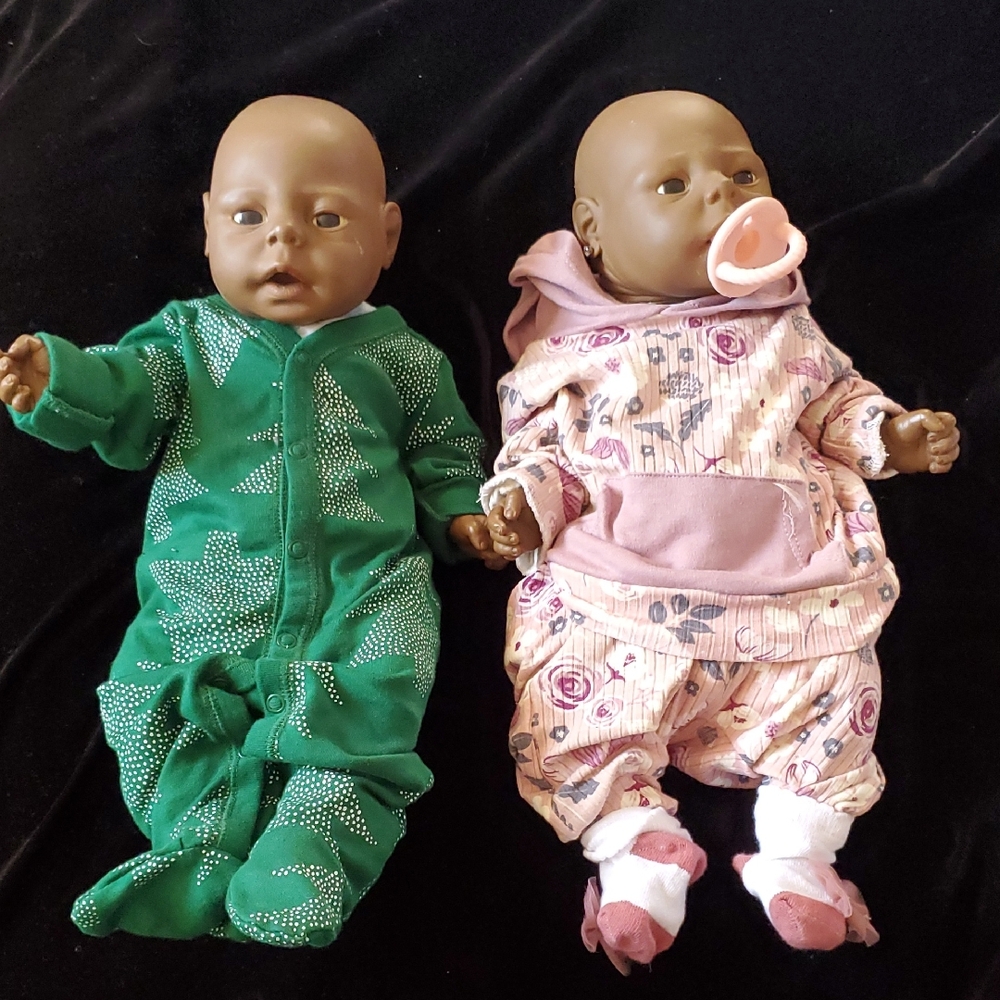 Vintage Set of Dolls/Anatomically Correct(Please See Last Screenshot For 1 Doll)